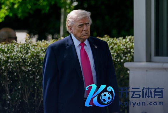 特朗普近日时常经受媒体采访 社交媒体